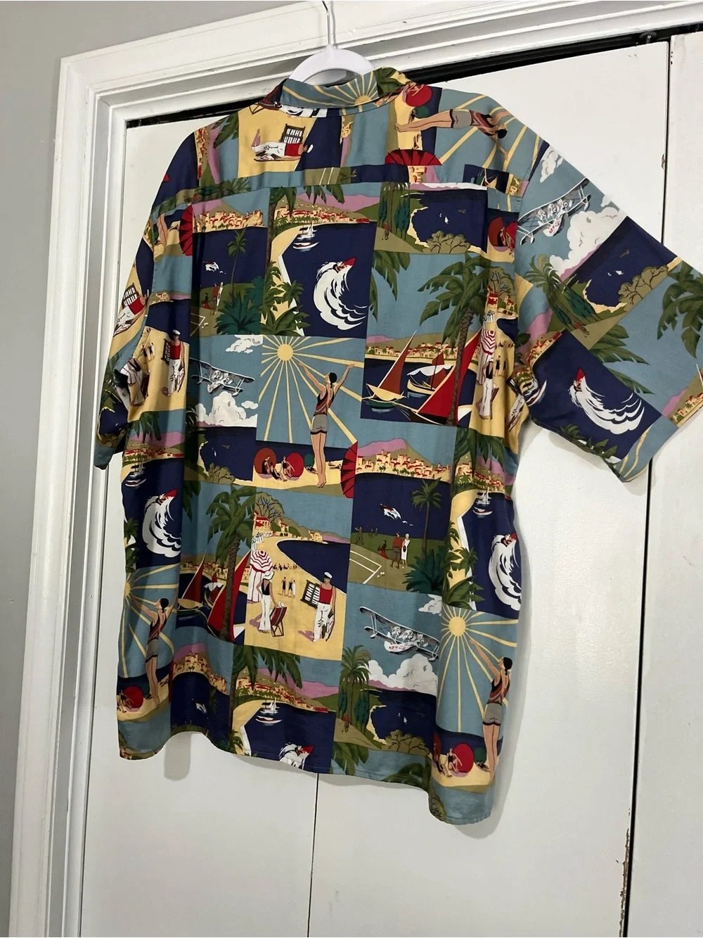 Reyn Spooner Egyptian Cotton Hawaiian Art Deco Print Short Sleeve Button Down - Picture 7 of 11